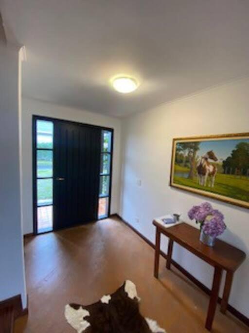 Hostyn Casa Paraiso Nas Montanhas, De Alto Padrao Cercado Pela Natureza Casa de férias