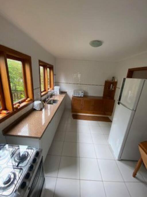 Hostyn Casa Paraiso Nas Montanhas, De Alto Padrao Cercado Pela Natureza Casa de férias