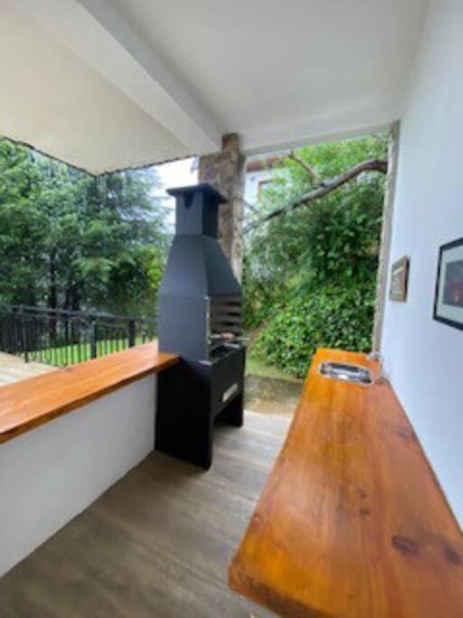 Hostyn Casa Paraiso Nas Montanhas, De Alto Padrao Cercado Pela Natureza *