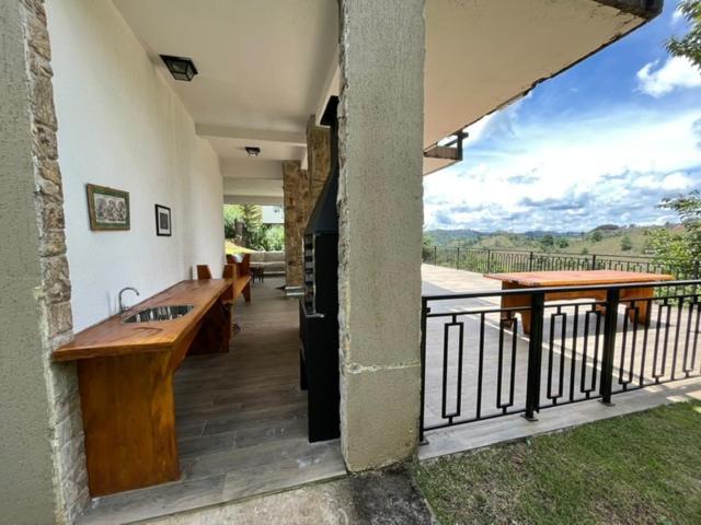 Hostyn Casa Paraiso Nas Montanhas, De Alto Padrao Cercado Pela Natureza Casa de férias *